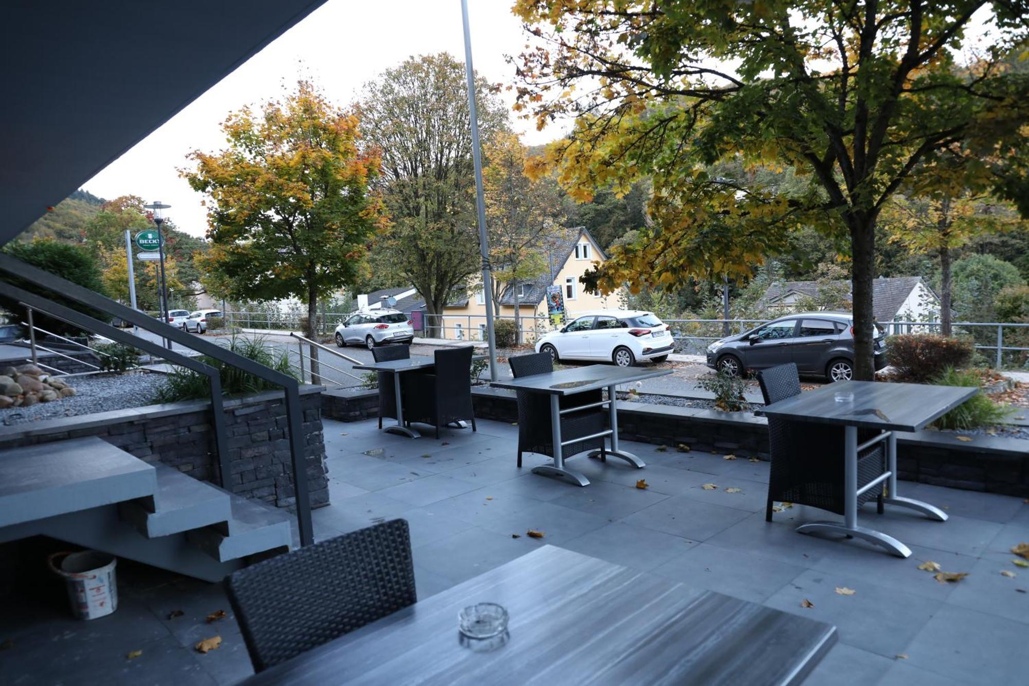 Hotel Schlangenbader Hof Exterior photo